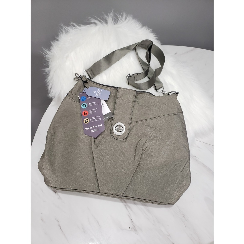 NEW Baggallini Womens Helsinki Crossbody Hobo Light Grey Purse Bag 15"×11"